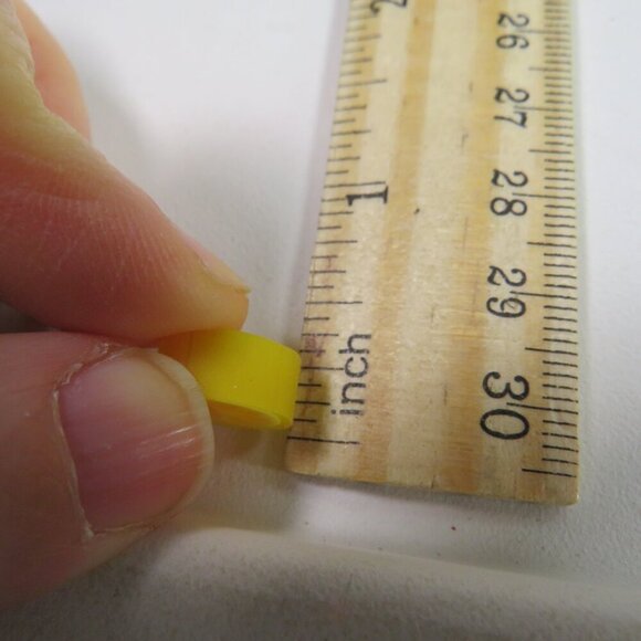 Easter Egg Filler: Small Erasers (16 items) Butterfly, Flowers, Lemons - Picture 8 of 10